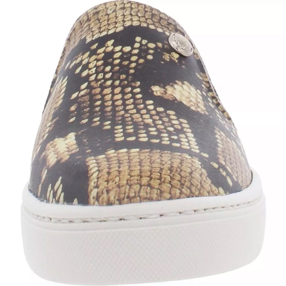 NIB [Vince Camuto] Marjetta Snake Print Slip-On Sneakers Women's Multiple Sizes! - Picture 3 of 9